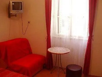 Kuzma Rooms Split