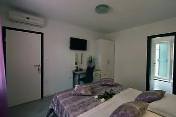 Kuzma Rooms Split Kroatien